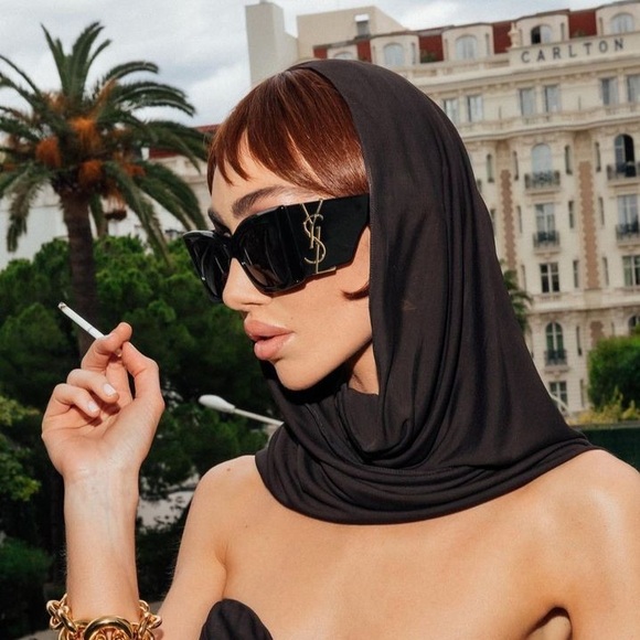 SALE🤍Yves Saint Laurent blaze logo Black Sunglasses - Picture 15 of 16